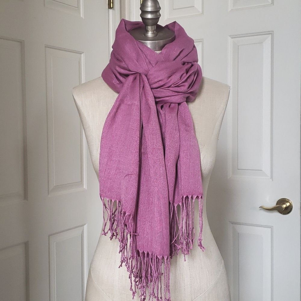 OZSOY Turkey Pink Red Woven Lightweight Fringe Scarf Wrap NWOT - Picture 2 of 7